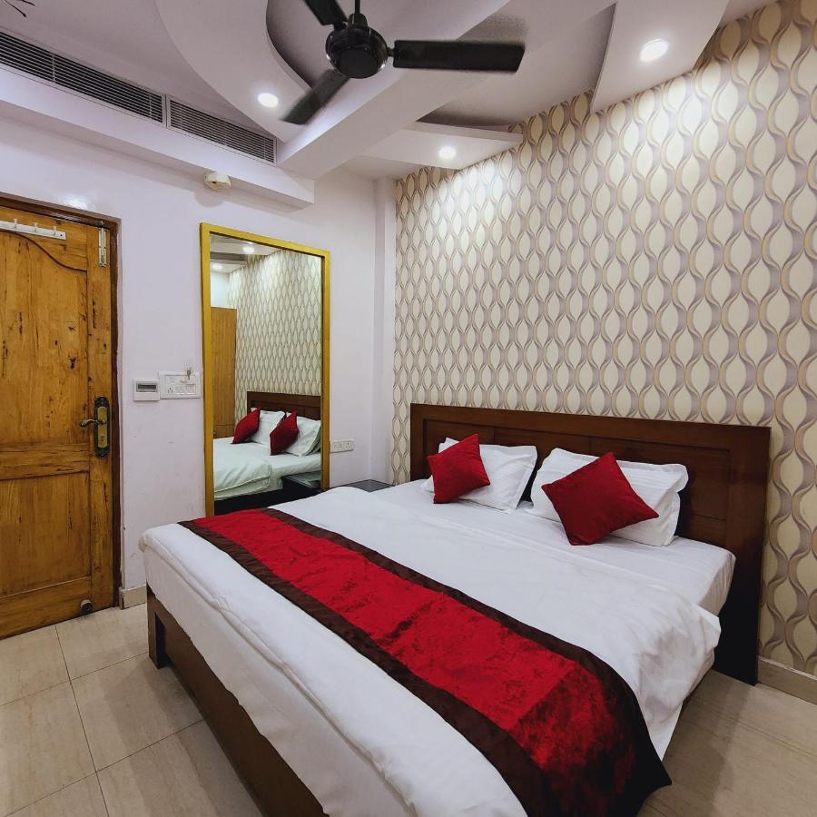 Hotel Royal Afghan New Delhi Luaran gambar