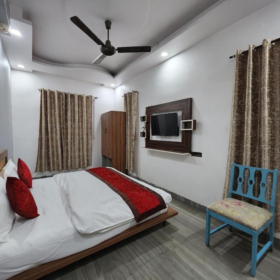 Hotel Royal Afghan New Delhi Luaran gambar