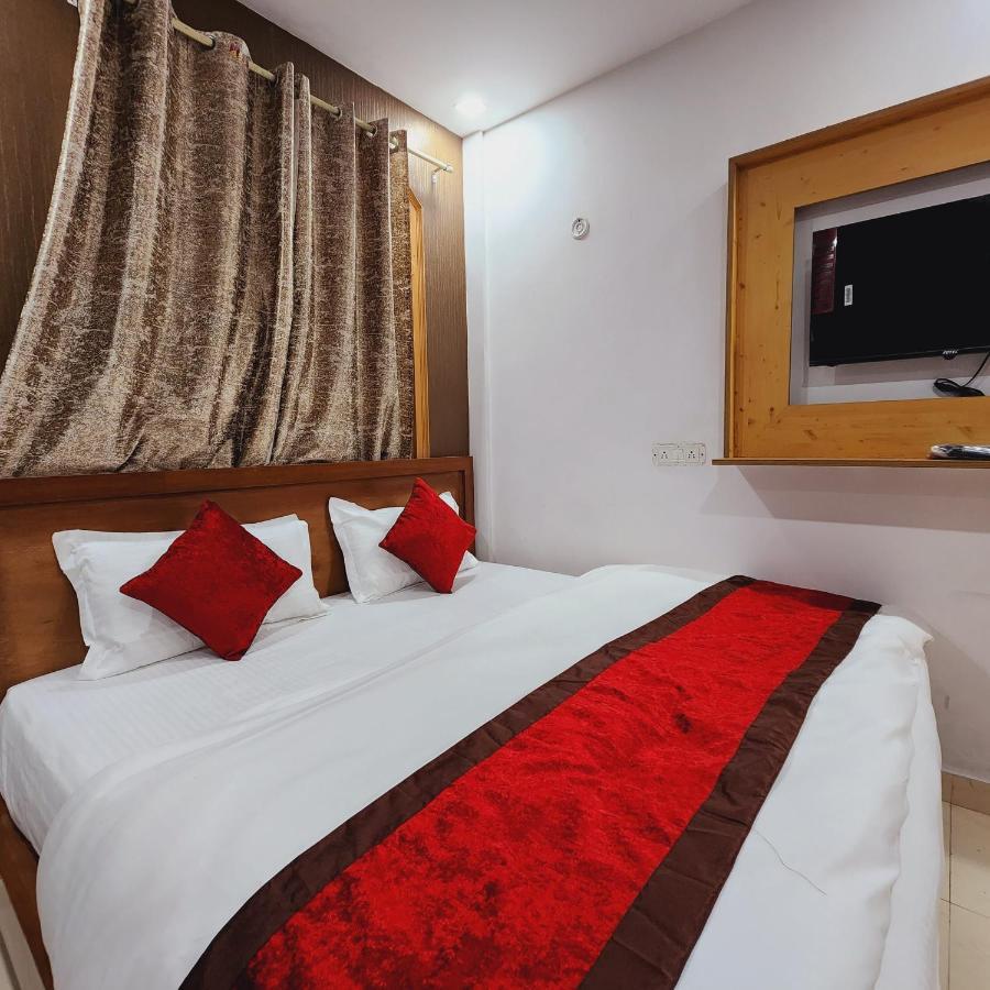 Hotel Royal Afghan New Delhi Luaran gambar
