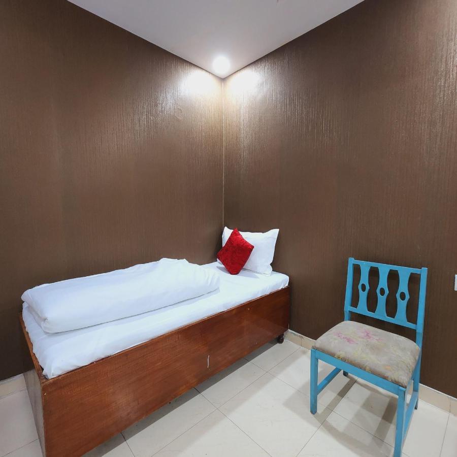 Hotel Royal Afghan New Delhi Luaran gambar