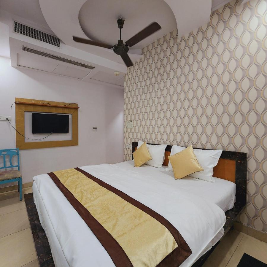 Hotel Royal Afghan New Delhi Luaran gambar