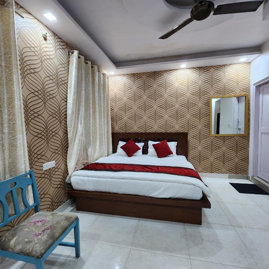Hotel Royal Afghan New Delhi Luaran gambar