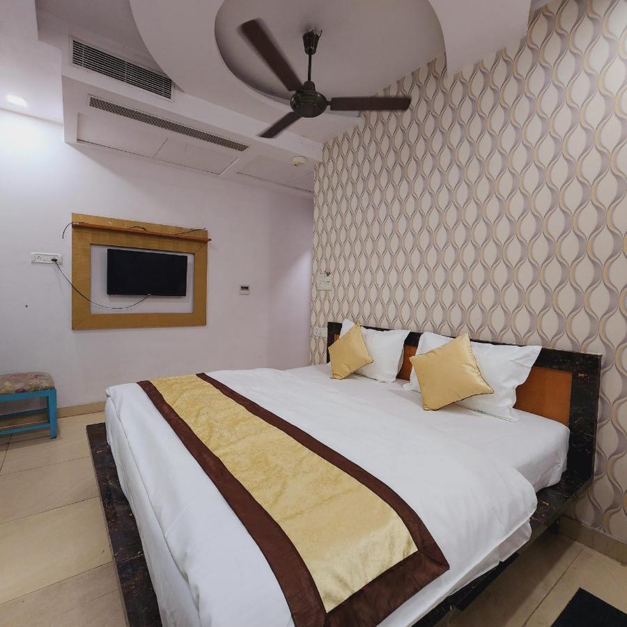 Hotel Royal Afghan New Delhi Luaran gambar